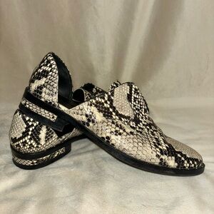 Freda Salvador Tash D’orsay Snakeskin Loafers